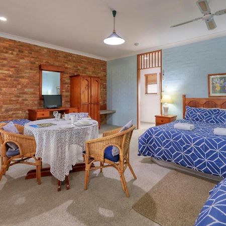 The Vineyard Motel Cowra Kültér fotó