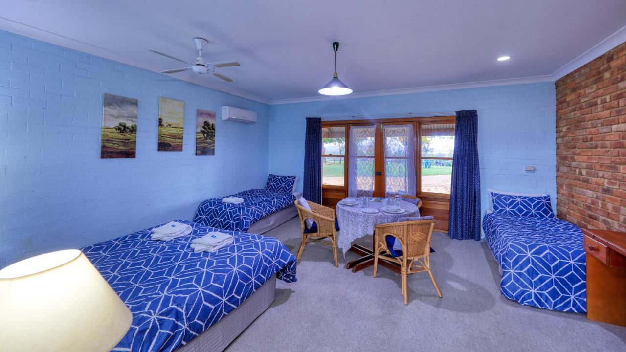 The Vineyard Motel Cowra Kültér fotó