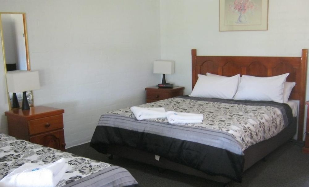 The Vineyard Motel Cowra Kültér fotó